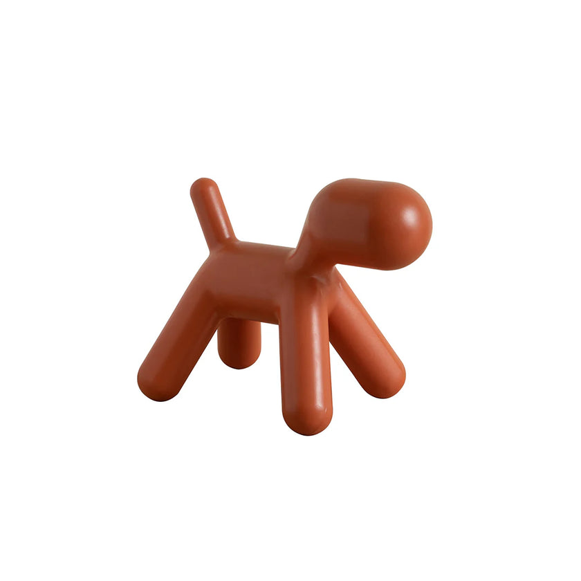 Brown dog-shaped chair on a white background