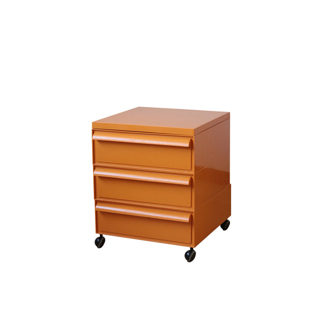 UF Pull Me Close Mobile Storage Containers