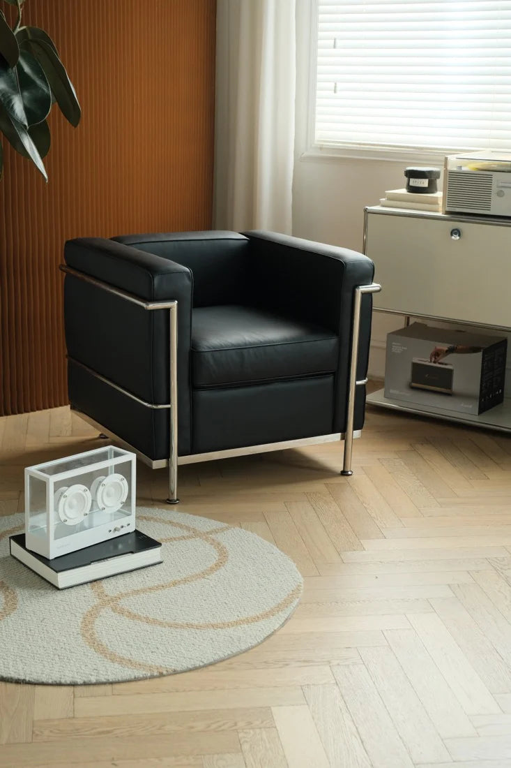 UF The Architect's Embrace Armchair