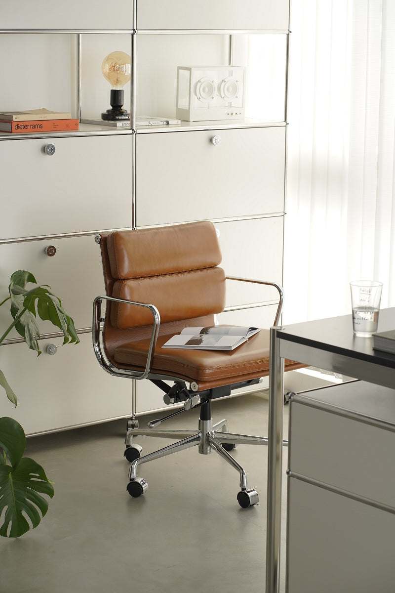 UF Eames Leather Desk Chair