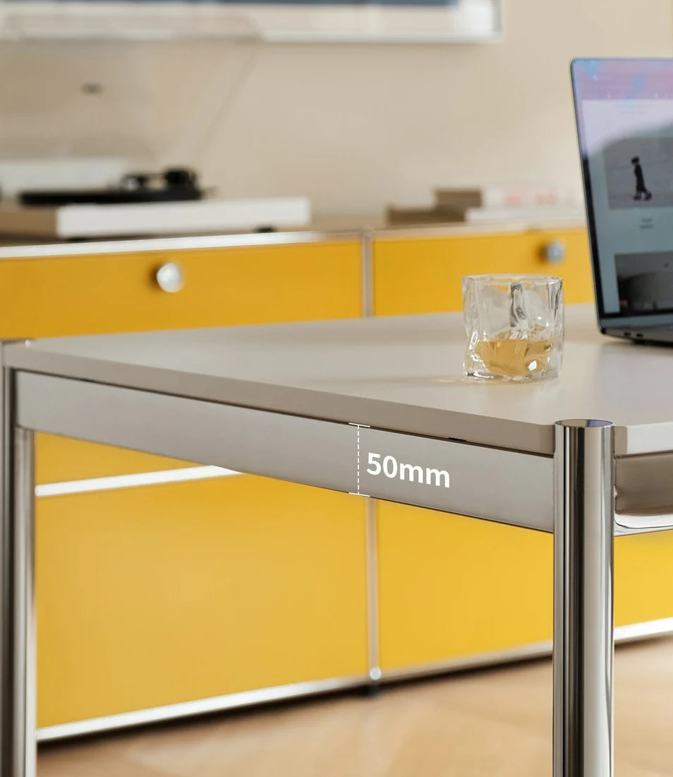 UF Nexus Multifunctional table