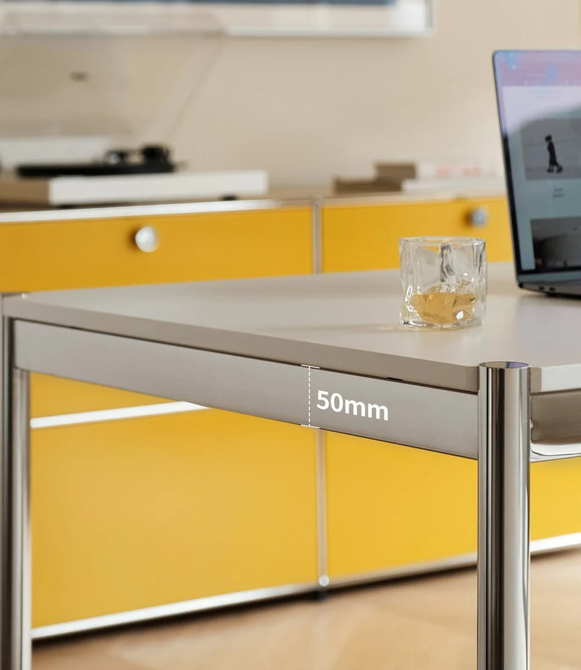 UF Nexus Multifunctional table