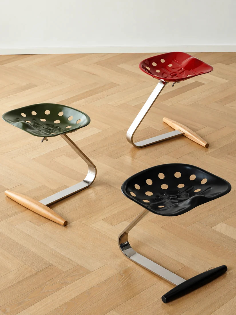 UF Graceful Pause Swaying Dancer Stool