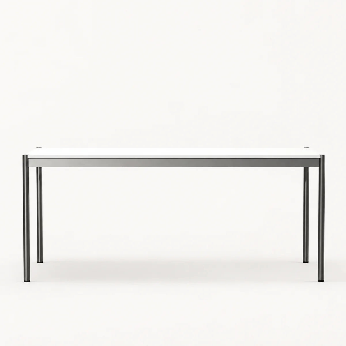 UF Nexus Multifunctional table