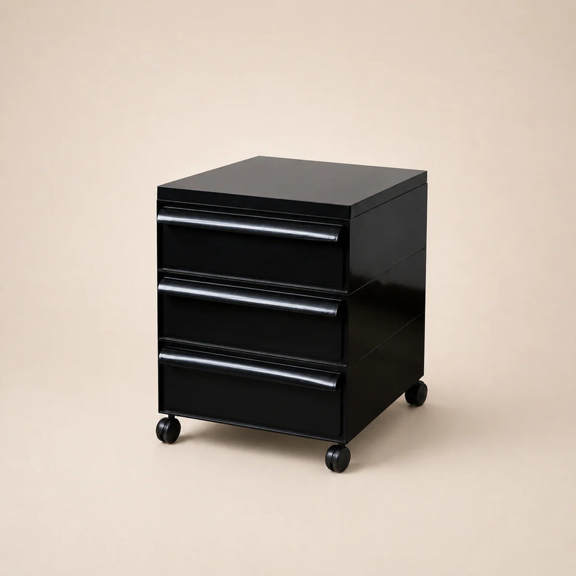 UF Pull Me Close Mobile Storage Containers