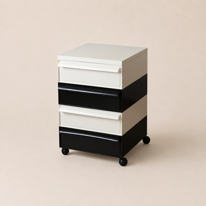 UF Pull Me Close Mobile Storage Containers