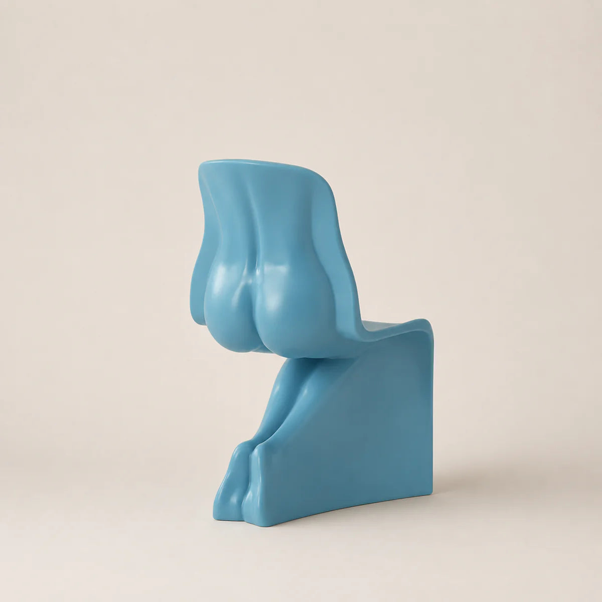 UF Sculpt Your Pure Essence Chair