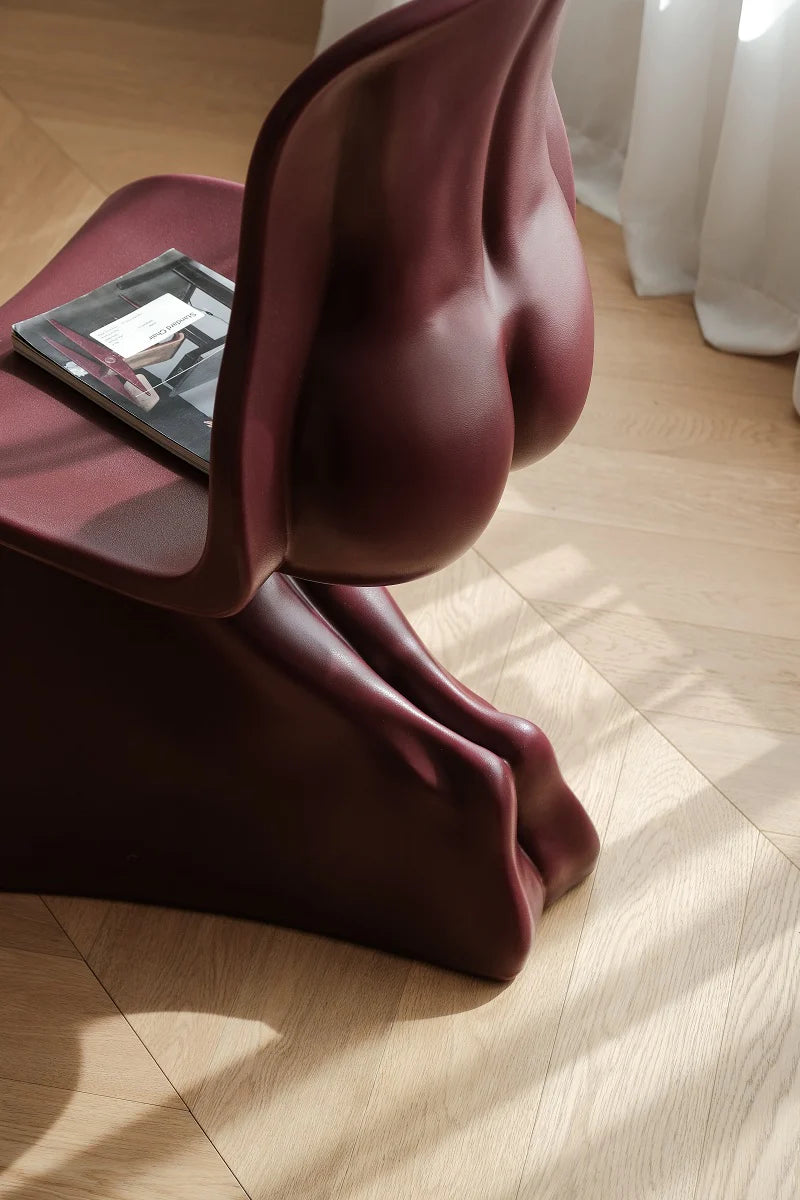 UF Sculpt Your Pure Essence Chair