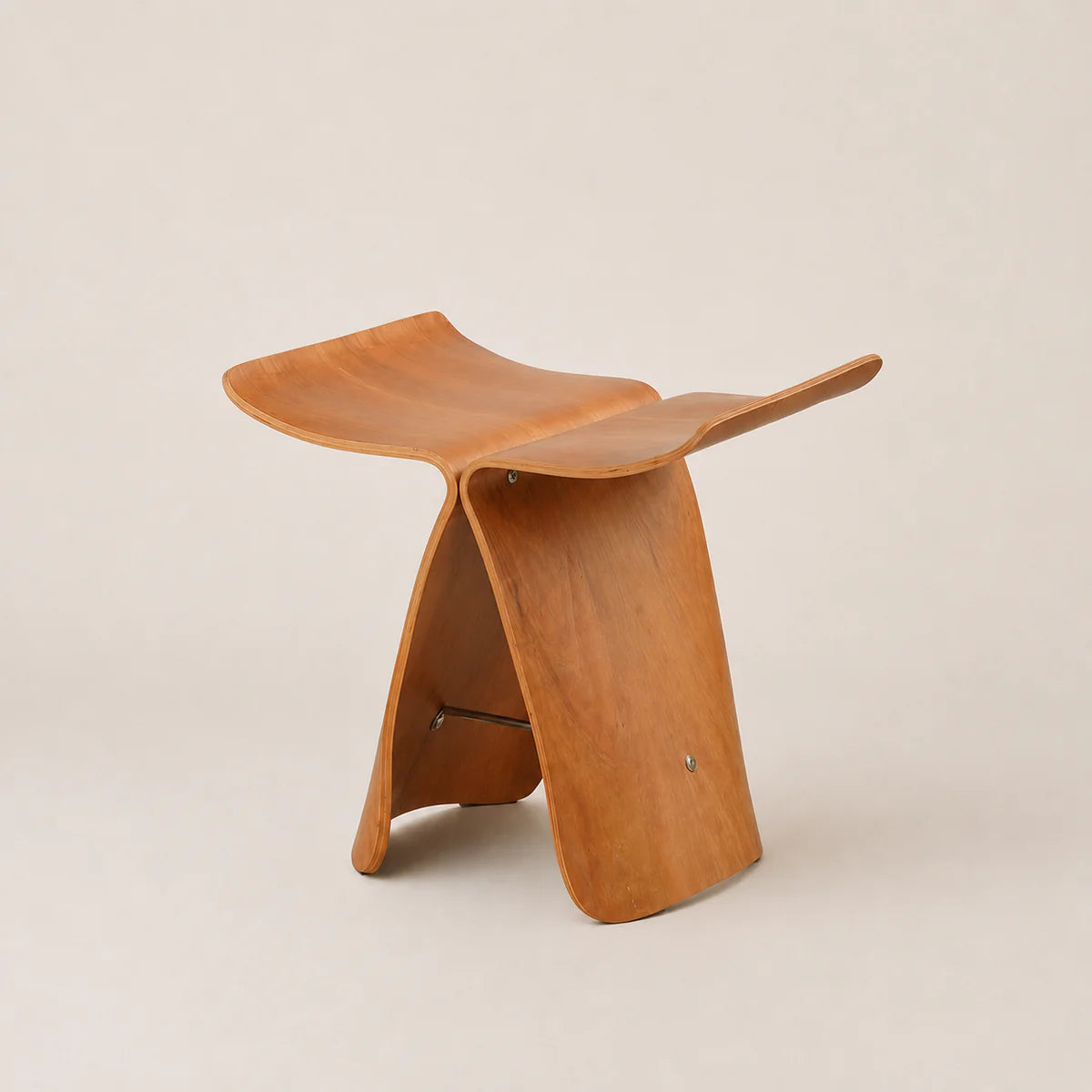 UF Spread My Wings Stool