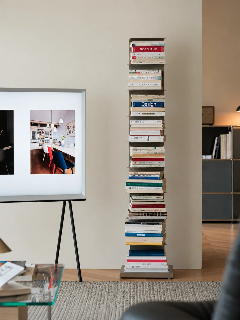 UF Vertical Stack Bookshelf